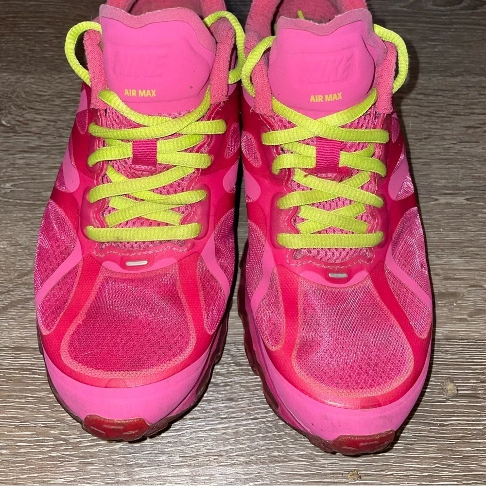 Nike Air Max 2012 Size 4.5 Kids Pink-Light Green Athletic Shoe